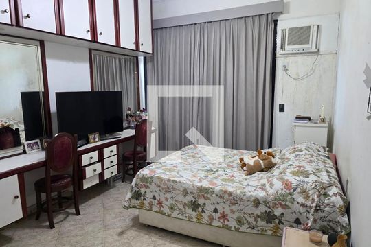 Quarto de apartamento para alugar com 4 quartos, 248m² em Vila Nova, Cabo Frio