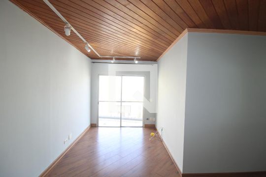Sala de apartamento para alugar com 2 quartos, 60m² em Chora Menino, São Paulo