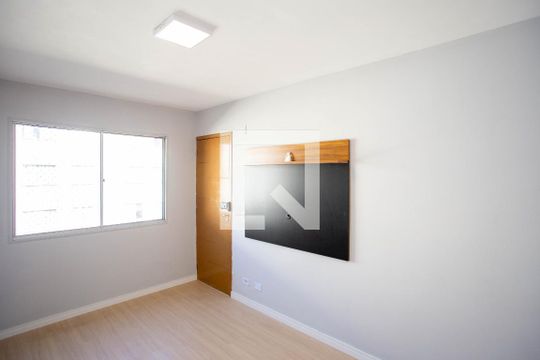 Sala de apartamento à venda com 2 quartos, 46m² em Casa Grande, Diadema