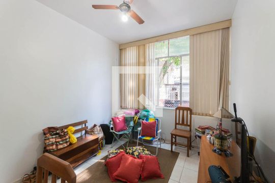 Sala de apartamento à venda com 2 quartos, 59m² em Tijuca, Rio de Janeiro