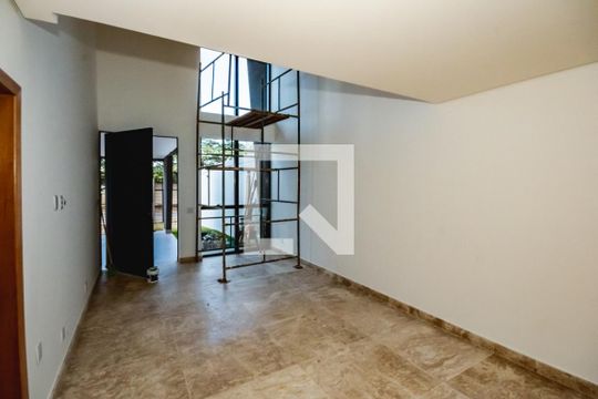 Casa à venda com 4 quartos, 260m² em Bandeirantes (pampulha), Belo Horizonte