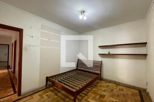 Casa para alugar com 4 quartos, 253m² em Centro, São Leopoldo