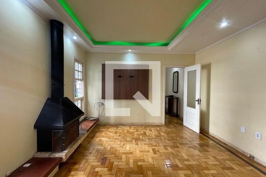 Casa para alugar com 4 quartos, 253m² em Centro, São Leopoldo