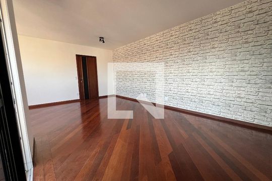 Sala de apartamento para alugar com 4 quartos, 210m² em Bom Pastor, Juiz de Fora