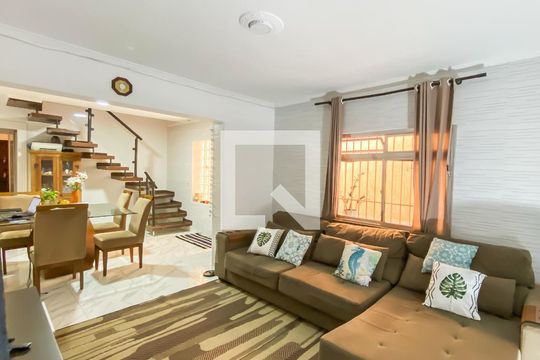 Casa à venda com 2 quartos, 315m² em Parque Boturussu, São Paulo