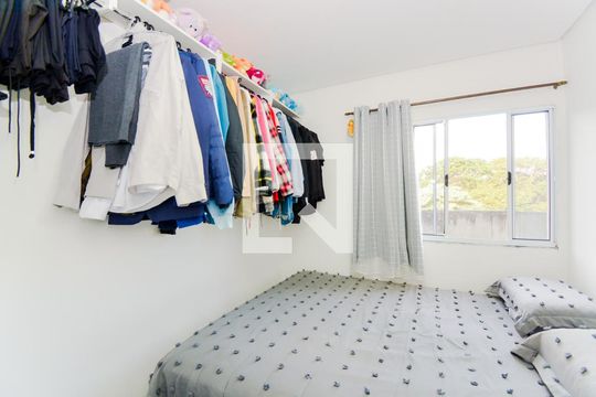 Quarto 1 de casa à venda com 2 quartos, 200m² em Jardim Palmira, Guarulhos