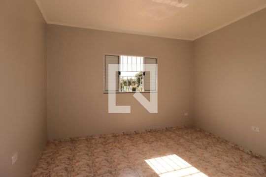 Quarto 1 de casa à venda com 2 quartos, 60m² em Jardim Marek, Santo André