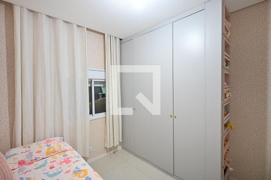 Quarto 1 de casa para alugar com 3 quartos, 160m² em Jardim Wanda, Taboão da Serra