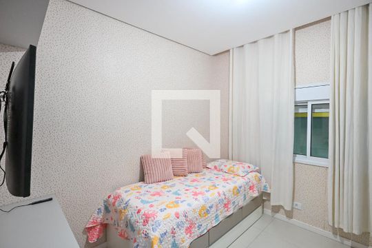 Quarto 1 de casa para alugar com 3 quartos, 160m² em Jardim Wanda, Taboão da Serra