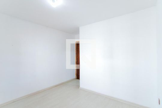 Quarto 1 - Suíte de casa à venda com 2 quartos, 107m² em Jardim Cocaia, Guarulhos