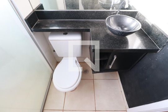 Banheiro  de apartamento para alugar com 2 quartos, 44m² em (l-10), Ribeirão Preto