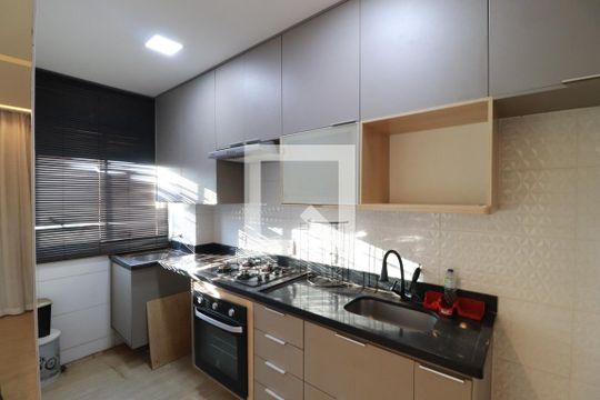 Cozinha  de apartamento para alugar com 2 quartos, 44m² em (l-10), Ribeirão Preto