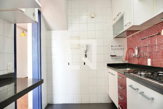 Cozinha de apartamento à venda com 3 quartos, 132m² em Coração Eucarístico, Belo Horizonte