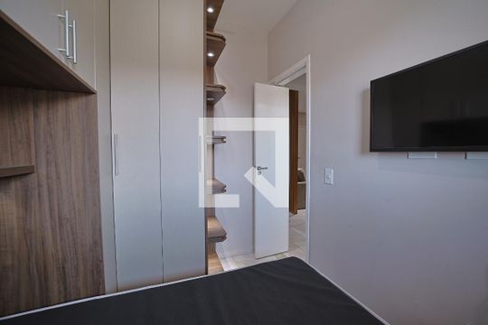 Quarto 1 de apartamento à venda com 2 quartos, 47m² em Vila Ré, São Paulo