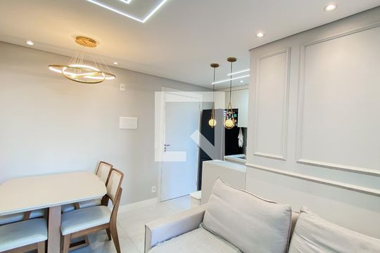 Sala  de apartamento para alugar com 2 quartos, 42m² em Jardim Jaú (zona Leste), São Paulo