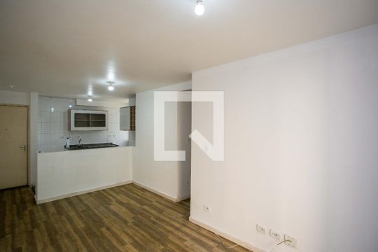 Sala de apartamento para alugar com 3 quartos, 68m² em Jardim Melo, Diadema