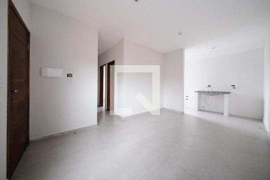 Sala/Cozinha de apartamento para alugar com 2 quartos, 45m² em Vila Nhocuné, São Paulo