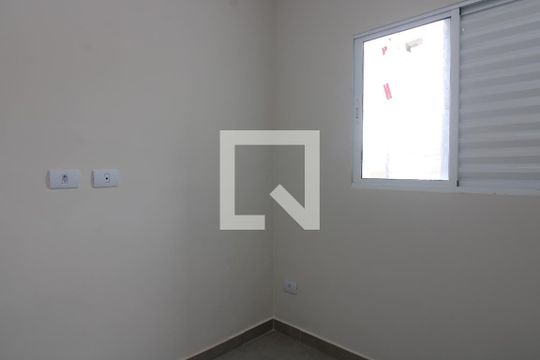 quarto 1 de apartamento para alugar com 2 quartos, 45m² em Vila Nhocuné, São Paulo