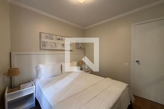 Quarto de apartamento para alugar com 1 quarto, 43m² em Itaim Bibi, São Paulo