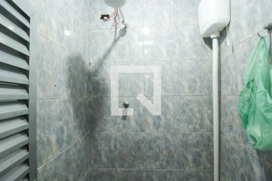Banheiro de casa para alugar com 1 quarto, 50m² em Pirituba, São Paulo