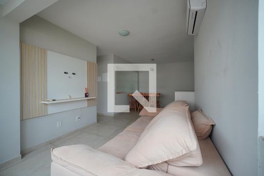 Apartamento para alugar com 3 quartos, 75m² em Pagani, Palhoça