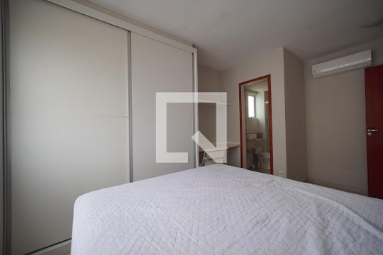 Suíte de apartamento para alugar com 3 quartos, 75m² em Pagani, Palhoça
