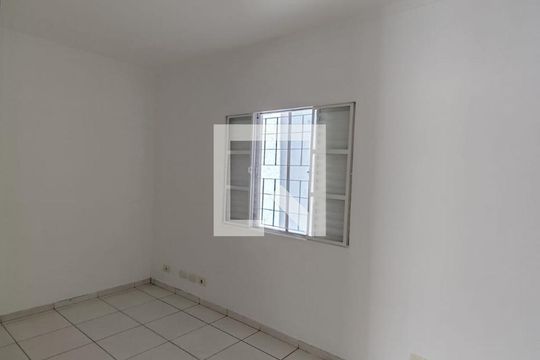 Quarto de casa de condomínio à venda com 2 quartos, 177m² em Vila Sao Silvestre, Barueri