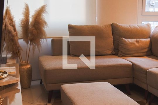 Sala de apartamento à venda com 2 quartos, 67m² em São Sebastião, Porto Alegre