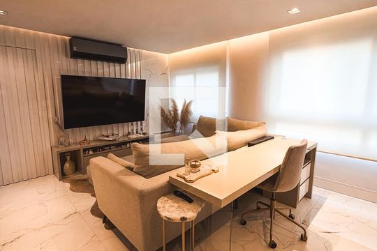 Sala de apartamento à venda com 2 quartos, 67m² em São Sebastião, Porto Alegre