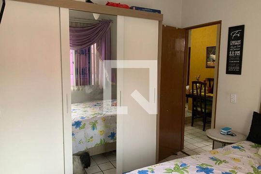 Quarto de apartamento à venda com 2 quartos, 47m² em Havaí, Belo Horizonte