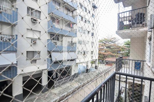 Sala de apartamento para alugar com 2 quartos, 56m² em Tijuca, Rio de Janeiro