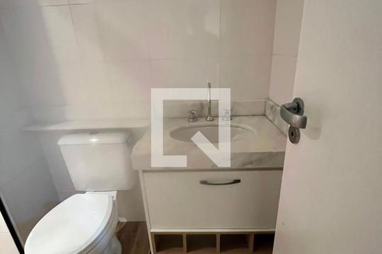 Banheiro de apartamento para alugar com 2 quartos, 60m² em Vila Dom Pedro II, São Paulo