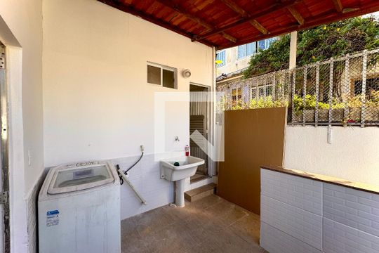 Casa à venda com 1 quarto, 35m² em Laranjeiras, Rio de Janeiro