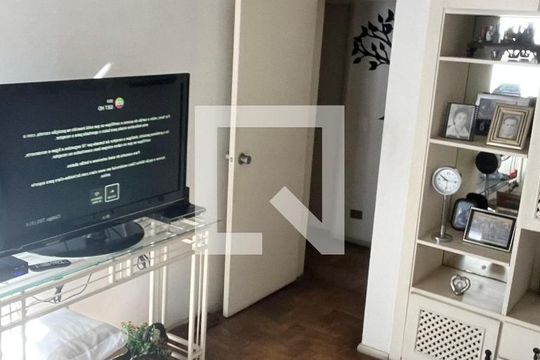Quarto de apartamento à venda com 3 quartos, 132m² em Jardim Paulista, São Paulo