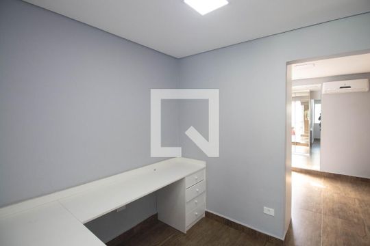 Quarto 1 de casa à venda com 2 quartos, 130m² em Parque Vitoria, São Paulo