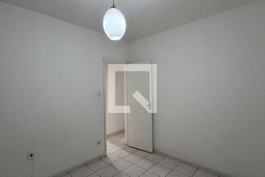 Quarto de apartamento para alugar com 1 quarto, 59m² em Aparecida, Santos
