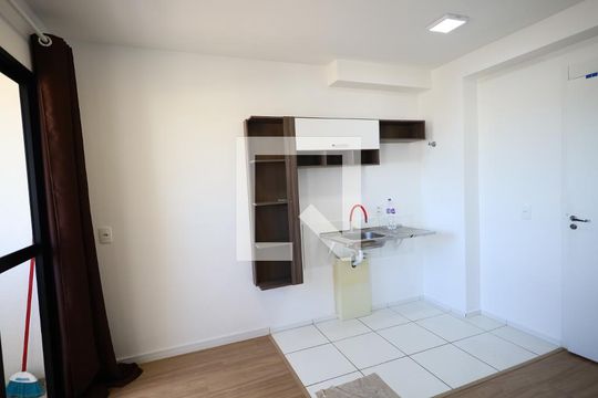 Kitnet de kitnet/studio para alugar com 1 quarto, 24m² em Bonfim, Osasco