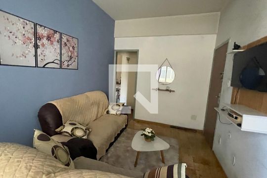 Sala de apartamento para alugar com 1 quarto, 45m² em Centro, Duque de Caxias