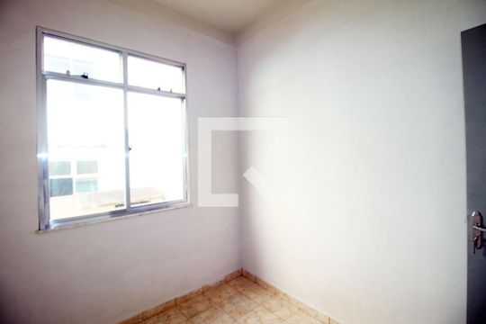 Quarto 1 de casa para alugar com 2 quartos, 60m² em Penha, Rio de Janeiro