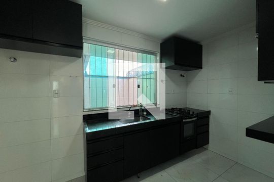 Casa para alugar com 3 quartos, 115m² em Manacás, Belo Horizonte