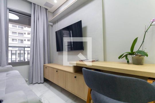 Apartamento para alugar com 2 quartos, 40m² em Vila Guilhermina, São Paulo