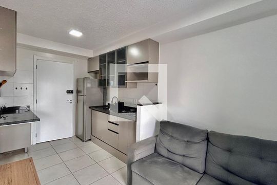 Sala/Cozinha de apartamento para alugar com 1 quarto, 36m² em Belenzinho, São Paulo