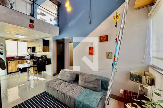 Apartamento à venda com 2 quartos, 140m² em Floresta, Belo Horizonte