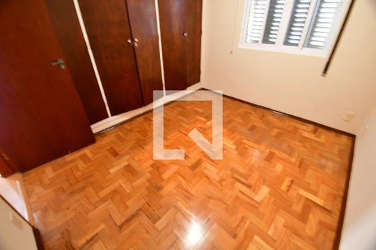 Quarto 2 de apartamento para alugar com 2 quartos, 80m² em Cambuí, Campinas