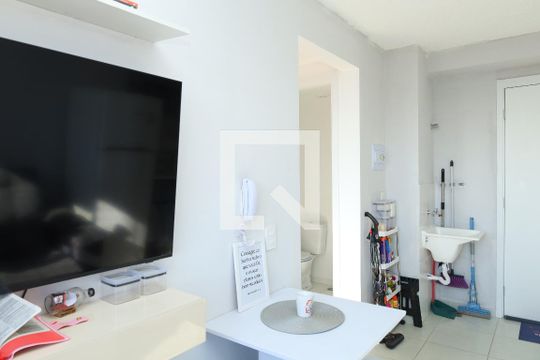 Sala de apartamento para alugar com 2 quartos, 32m² em Jardim Soares, São Paulo
