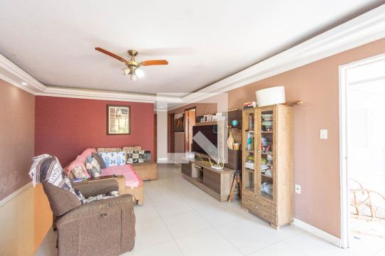 Casa para alugar com 6 quartos, 115m² em Rio Branco, Canoas