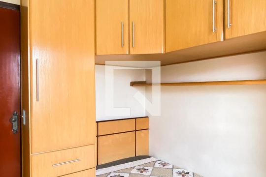 Quarto 1 de casa à venda com 3 quartos, 155m² em Jardim Triana, São Paulo