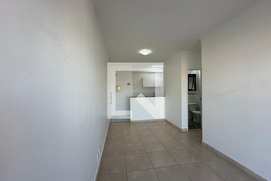 Sala de apartamento para alugar com 2 quartos, 59m² em Jardim Belval, Barueri