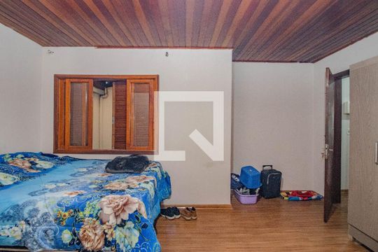 Quarto 1 de casa à venda com 3 quartos, 140m² em Farrapos, Porto Alegre