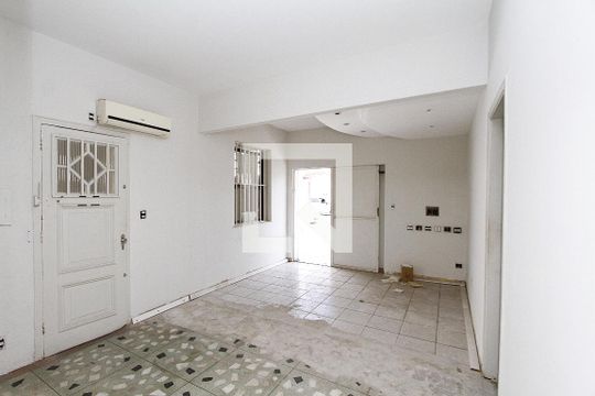 Sala de casa para alugar com 7 quartos, 120m² em Nova Suíça, Belo Horizonte